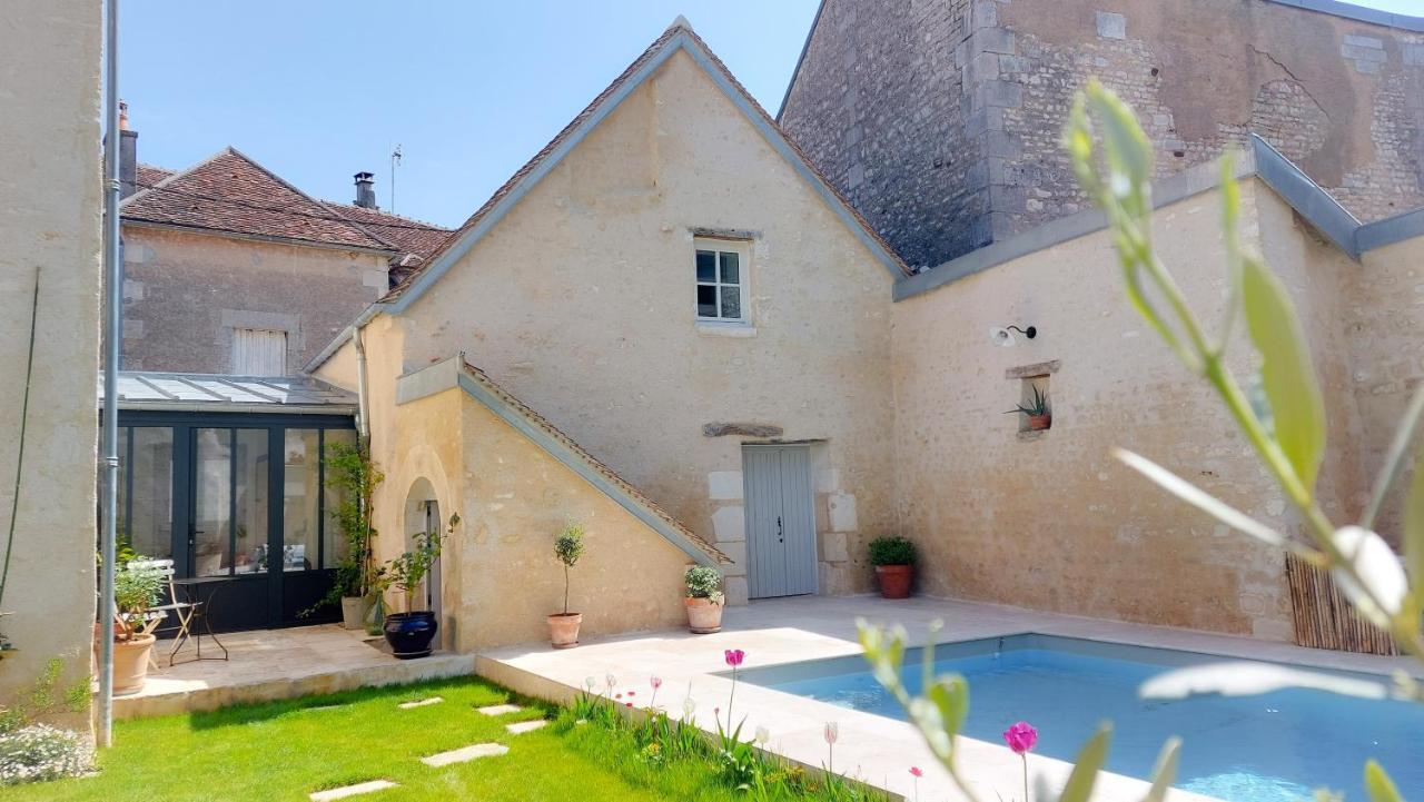 La Croix Au Maitre Hotel Coulanges-la-Vineuse Bagian luar foto